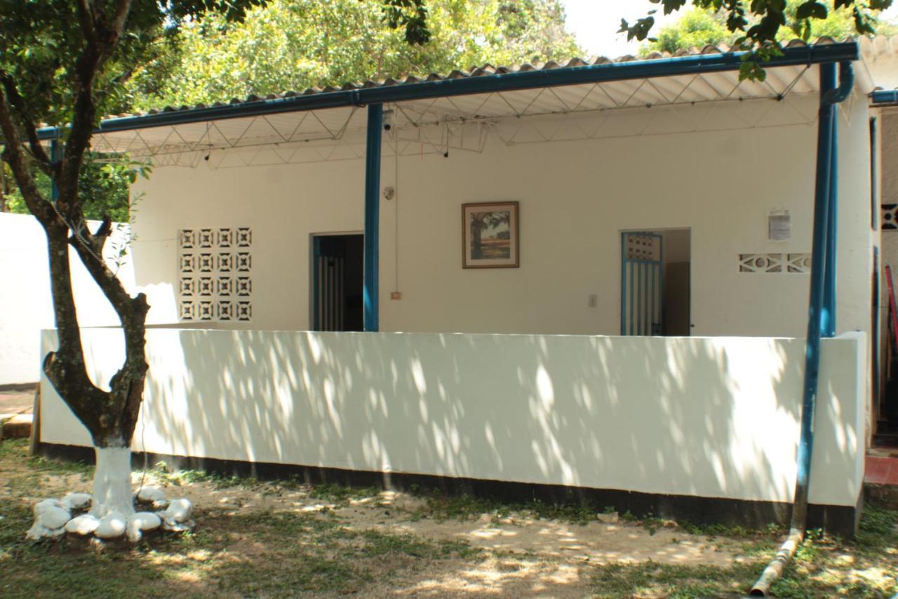 Villa Katherine Мелгар Екстериор снимка